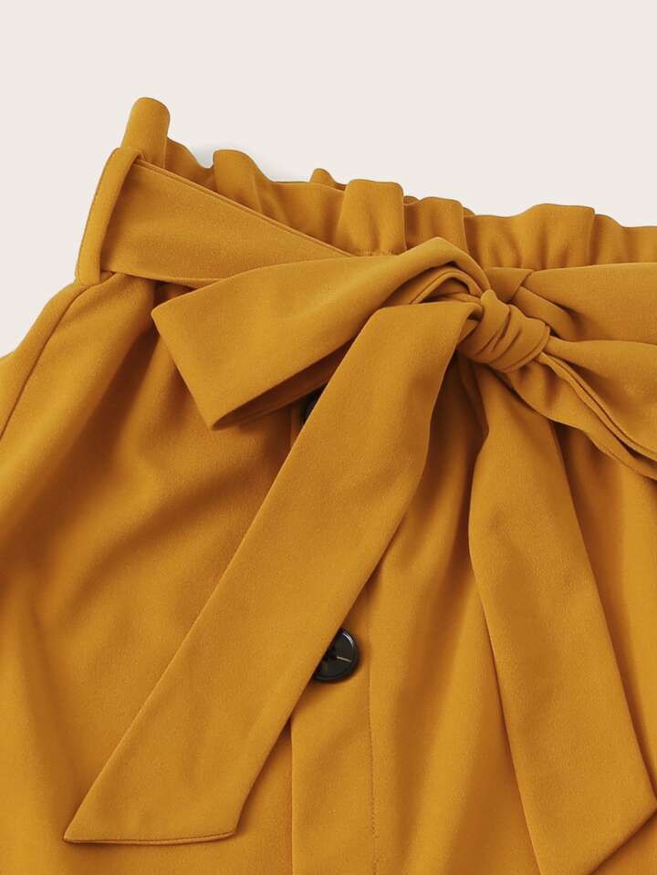 SHEIN Privé Turtleneck Top & Buttoned Paperbag Waist Set - الصورة 6