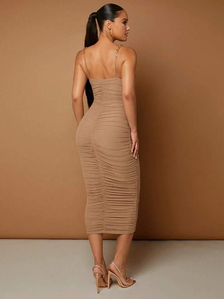 SHEIN BAE Solid Ruched Bodycon Dress - الصورة 4