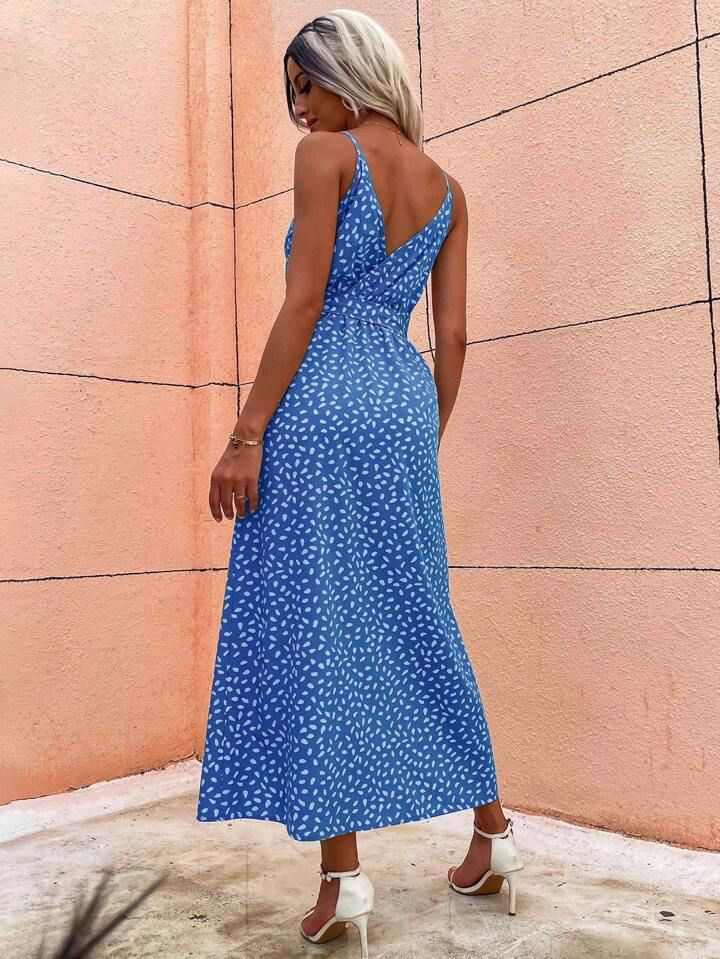 SHEIN VCAY Allover Print Slit Hem Belted Cami Dress - الصورة 2
