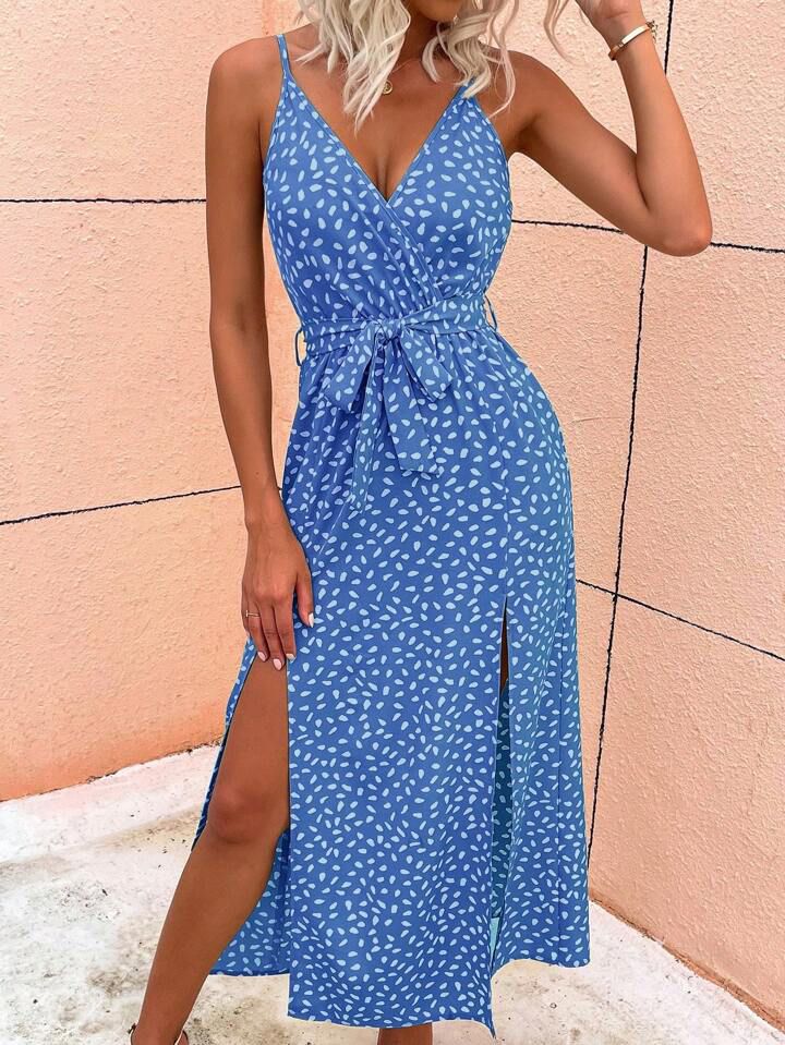 SHEIN VCAY Allover Print Slit Hem Belted Cami Dress - الصورة 3