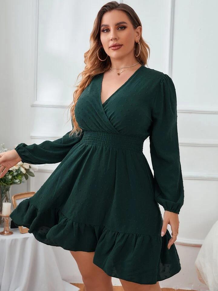 Modelyn Plus Swiss Dot V Neck Shirred Ruffle Hem Dress - الصورة 5