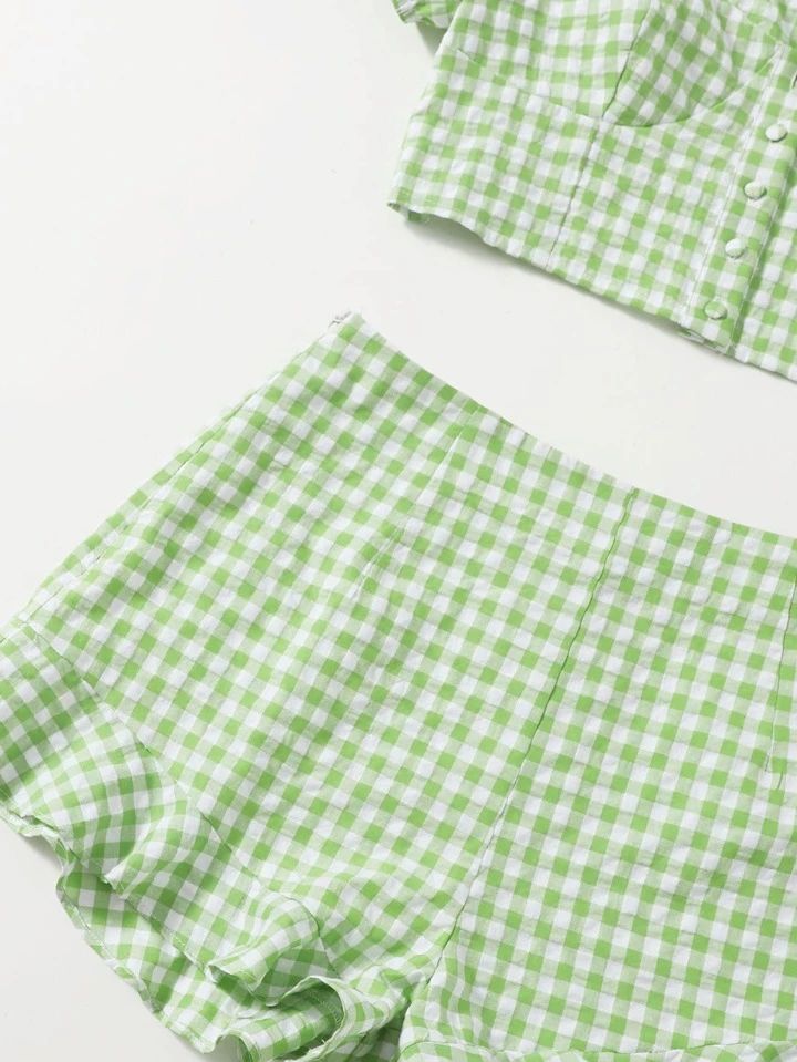 SHEIN X JIMENA & MATEO Soleia Gingham Puff Sleeve Top & Ruffle Hem Shorts Set - الصورة 3