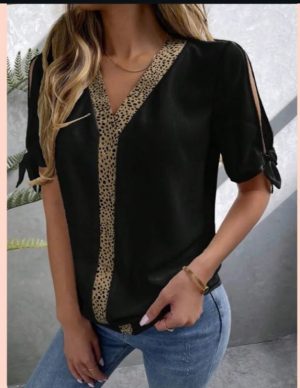 SHEIN Clasi Graphic Print Knot Split Sleeve Top