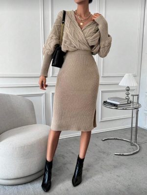 EMERY Rose Batwing sleeve Dress (L)