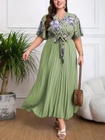 Plus Size Mint Green SHEIN Dress Size (1XL)